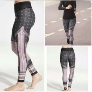 CALIA Patterned Athletic Leggings, Moisture-Wicking, Black/Multi, Med., EUC